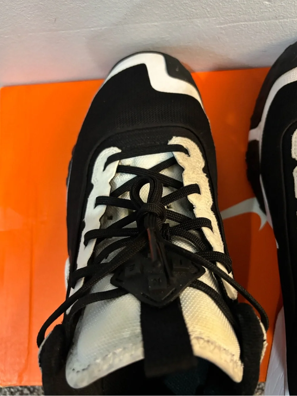 Nike Air Diamond Varsity Turf Black and White Mens Baseball Turf Shoe